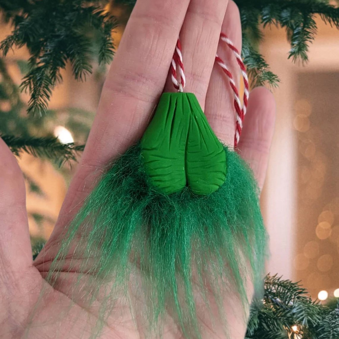 ✨Hairy Grinchy ball balls Christmas Ornament